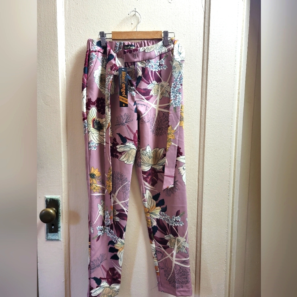 NWT Like an Angel  Floral mauve  dress Pant